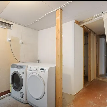 Retreat - Steps From Bryggen - Norwegians Minimum Age 25 *